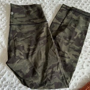 Lululemon Leggings 25”